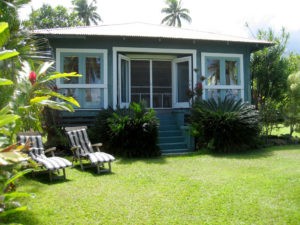 Hana Guest Houses - Front View of Ulu Lulu Vacation Rental